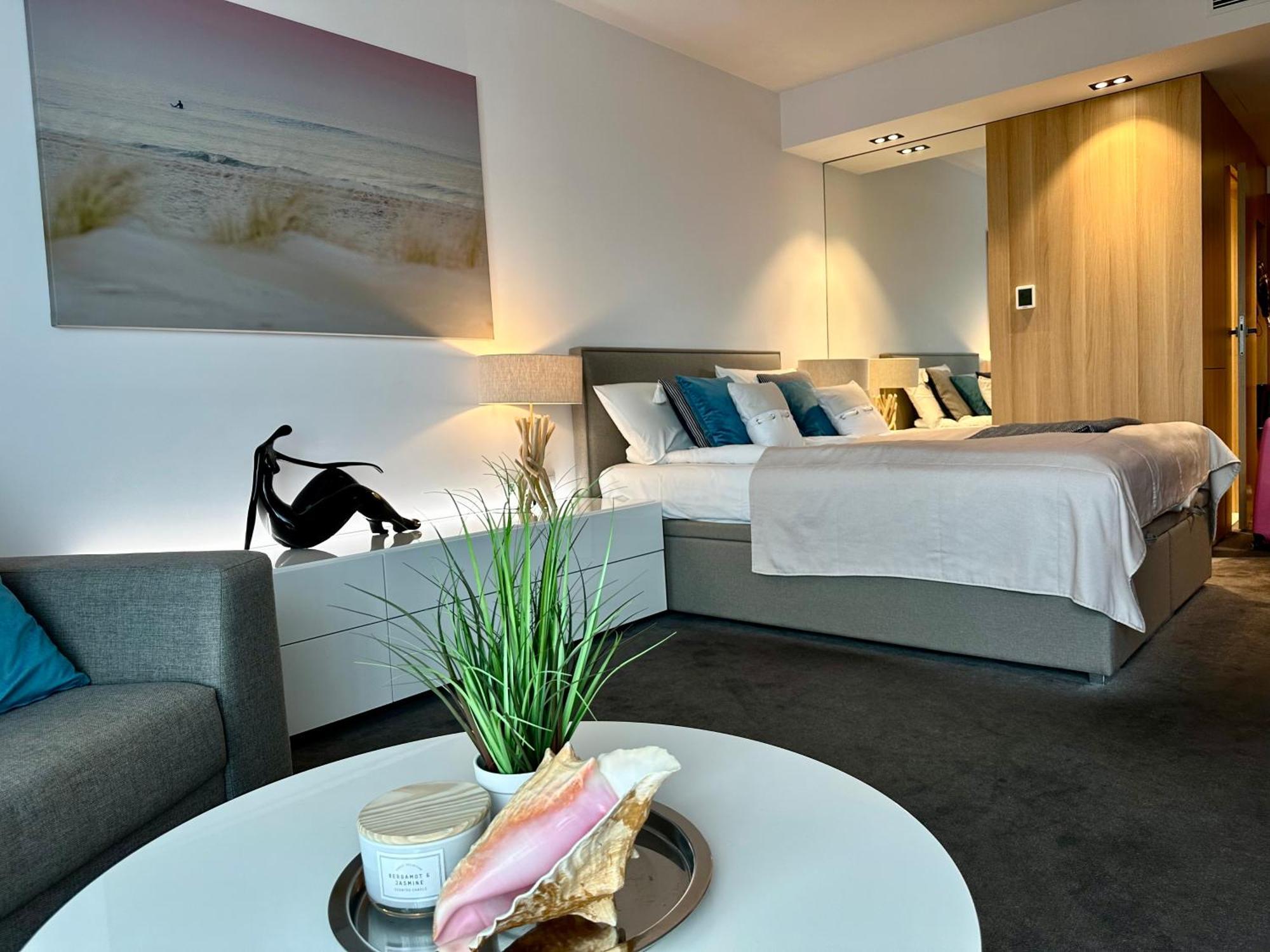 Seaside Luxury Apartament